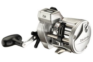 Multiplikator Daiwa Accudepth Plus 47 LCB na prawą rękę	