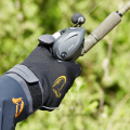 SOFTSHELL WINTER GLOVE 4.Png