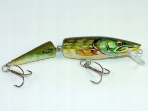 Wobler Dorado ESOX Jointed 14cm 30g NGR Floating