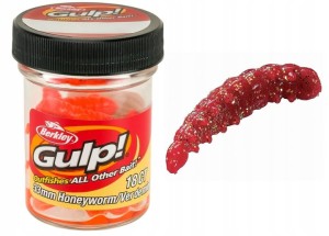 BERKLEY LARWA HONEYWORM 3 CM RED