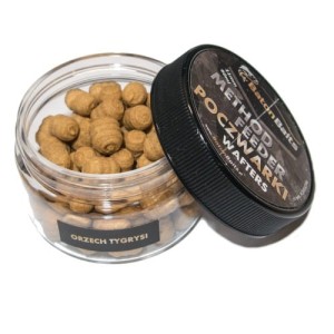 Wafters poczwarka Baton Baits  11mm 60ml orzech tygrysi