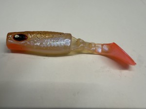 Guma Mistrall Dominator 6,5cm/5,2g  C.36 